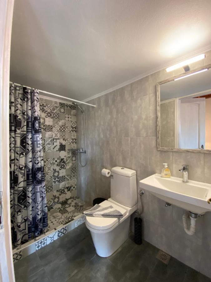 Roxani Studios-Apartments Petra  Luaran gambar