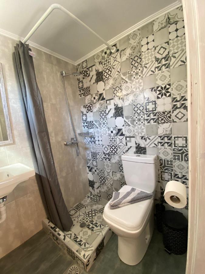 Roxani Studios-Apartments Petra  Luaran gambar