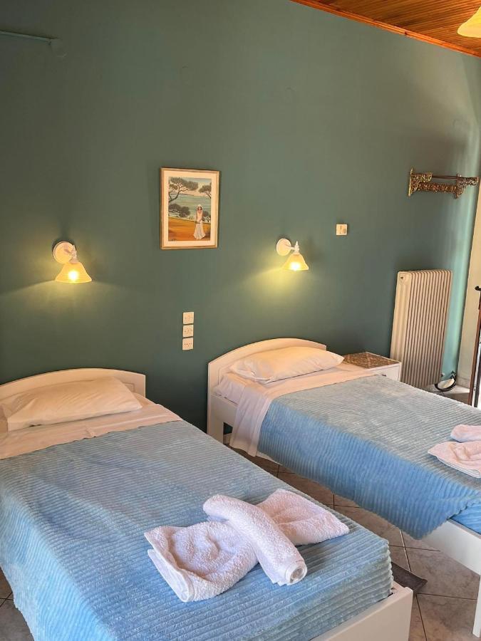 Roxani Studios-Apartments Petra  Luaran gambar