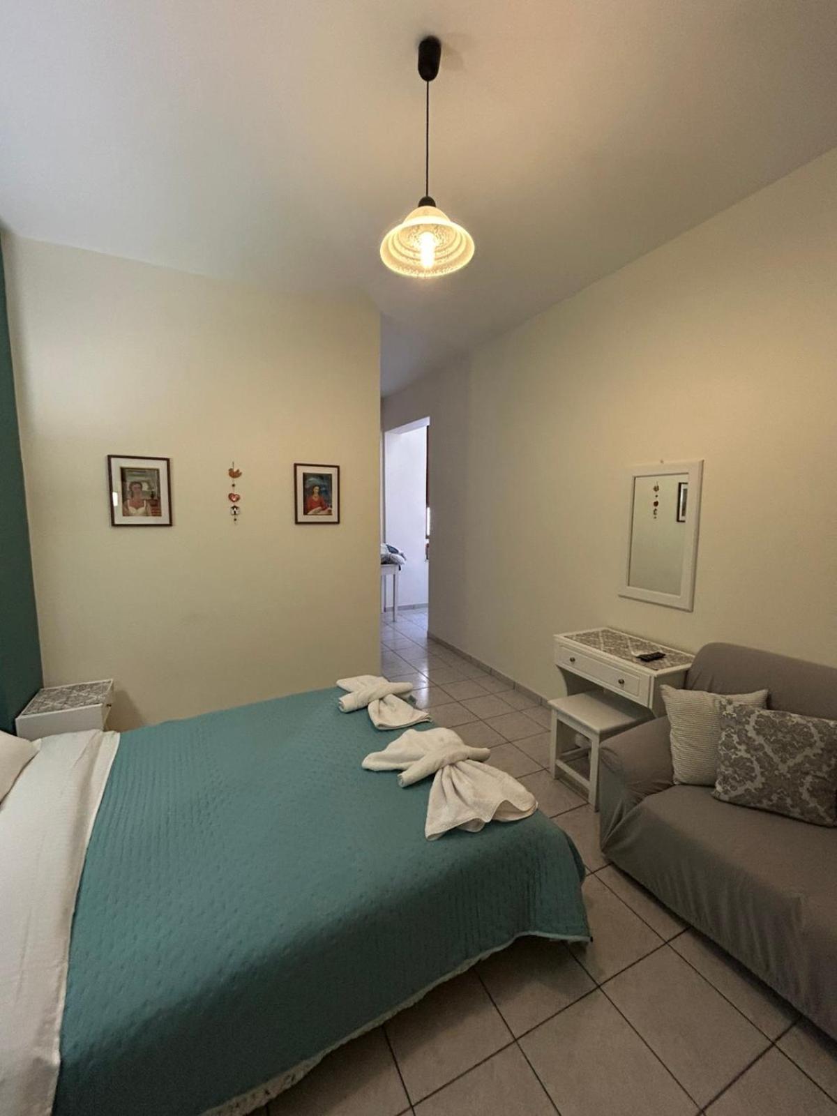 Roxani Studios-Apartments Petra  Luaran gambar
